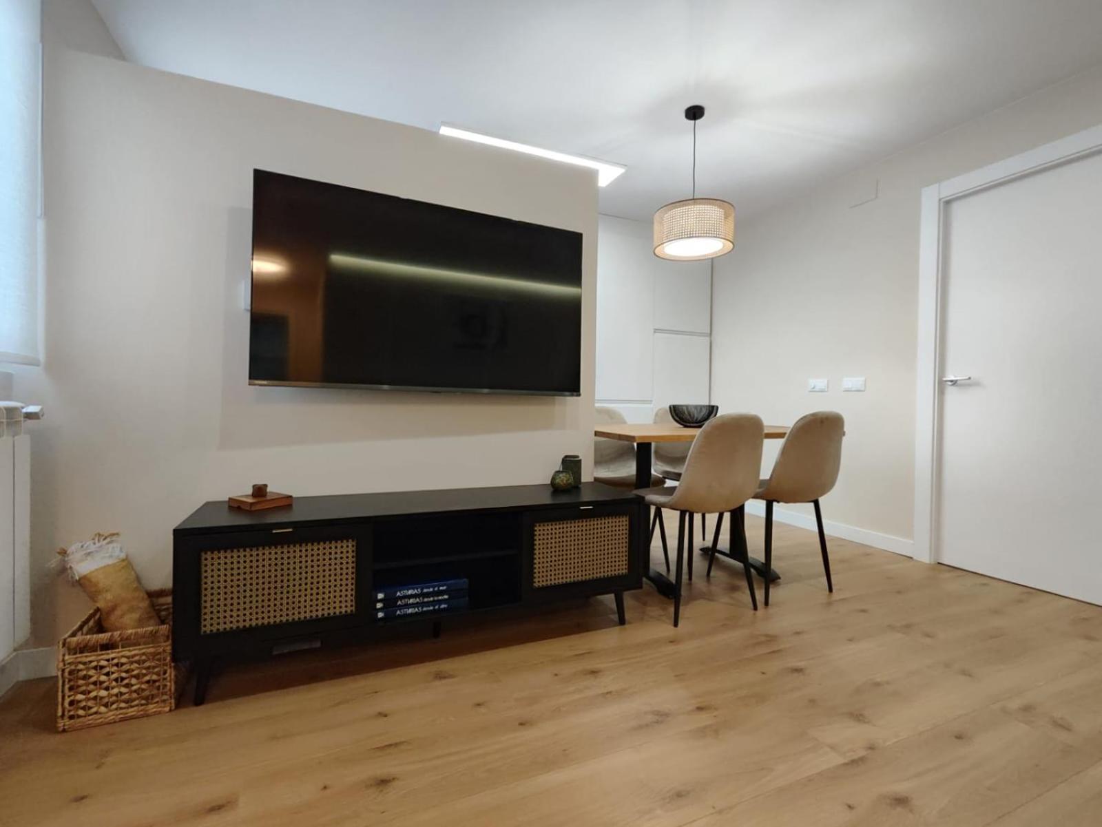 Carpio 18 Apartment Oviedo Luaran gambar
