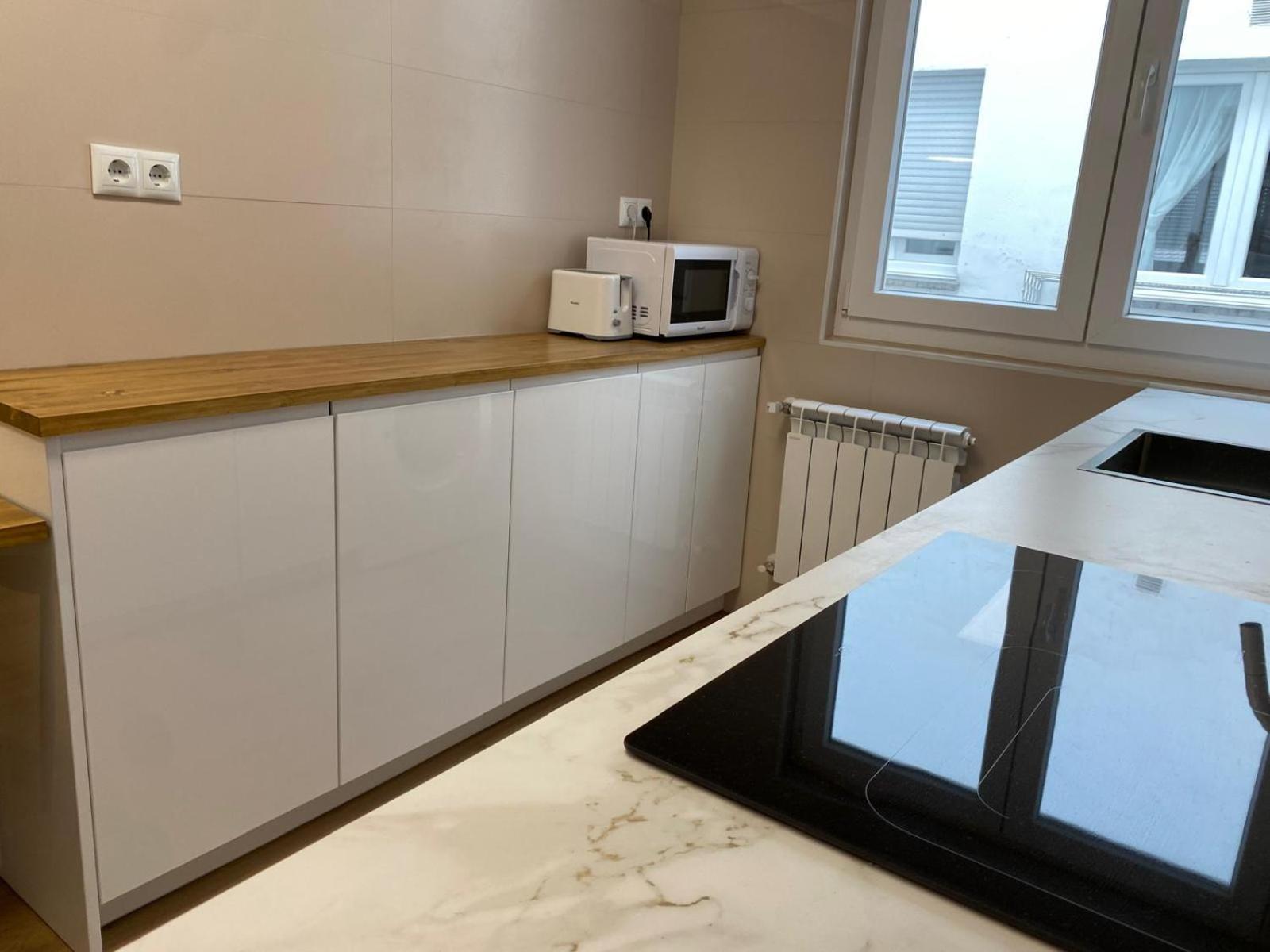 Carpio 18 Apartment Oviedo Luaran gambar