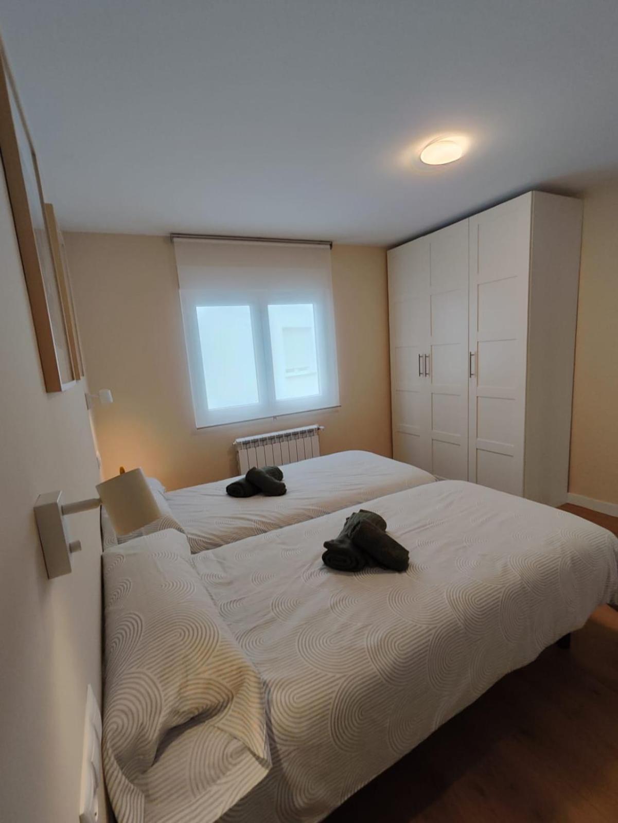 Carpio 18 Apartment Oviedo Luaran gambar