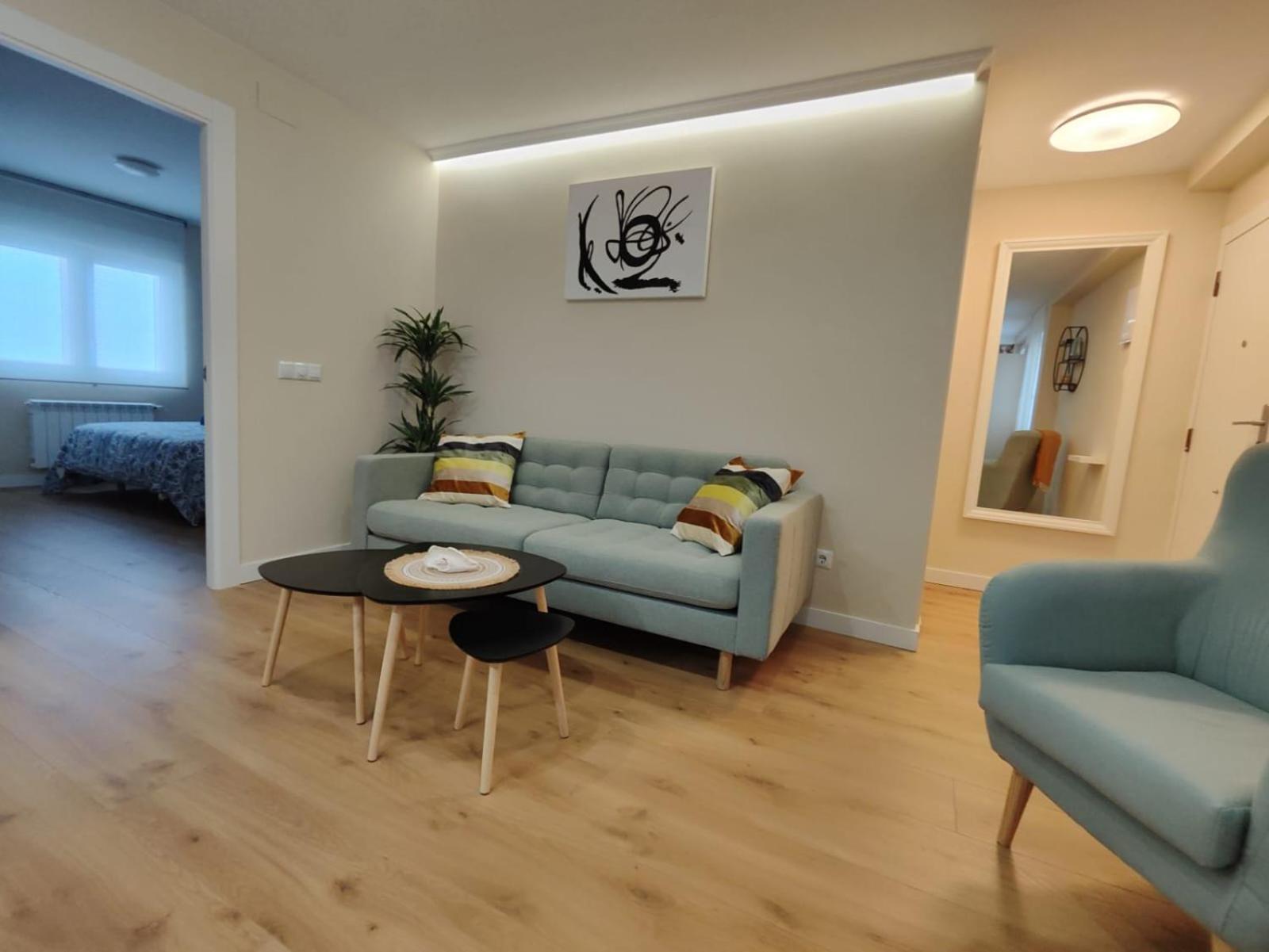 Carpio 18 Apartment Oviedo Luaran gambar